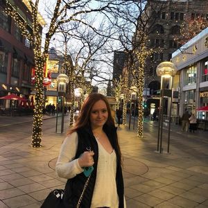 Meet your Posher, Gabby